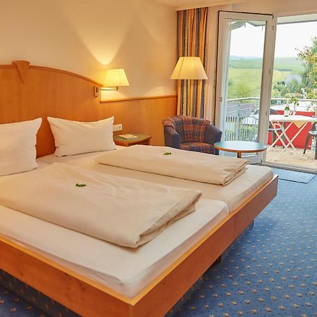 Flair Hotel Landgasthof Roger Löwenstein Екстериор снимка