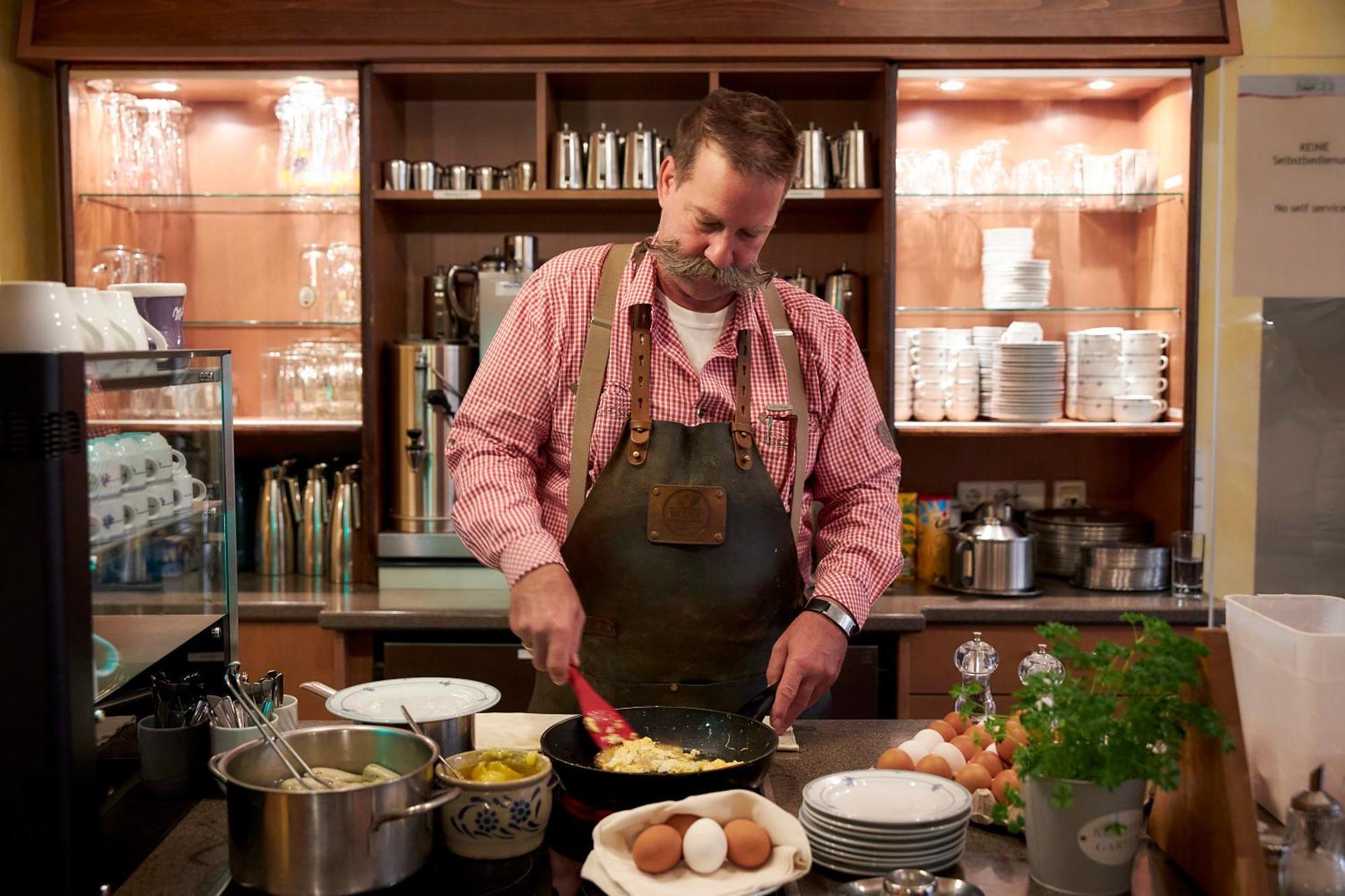 Flair Hotel Landgasthof Roger Löwenstein Екстериор снимка