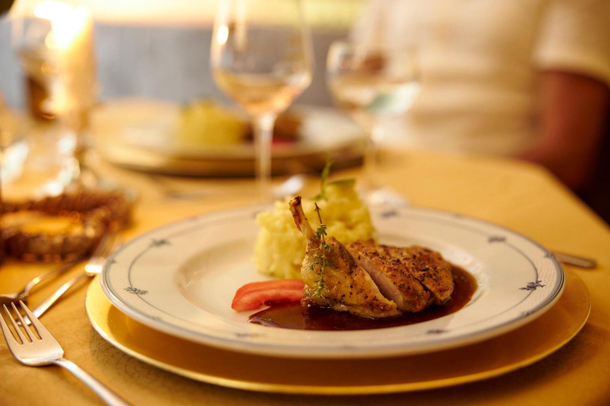 Flair Hotel Landgasthof Roger Löwenstein Екстериор снимка